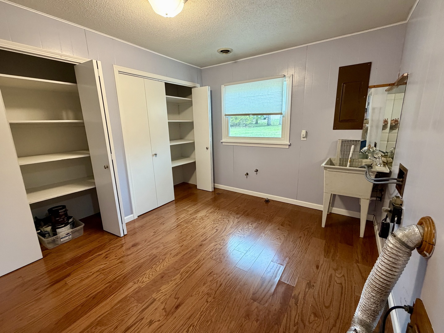 702 South Grant Street Clinton, IL 61727 - Photo 26 of 33