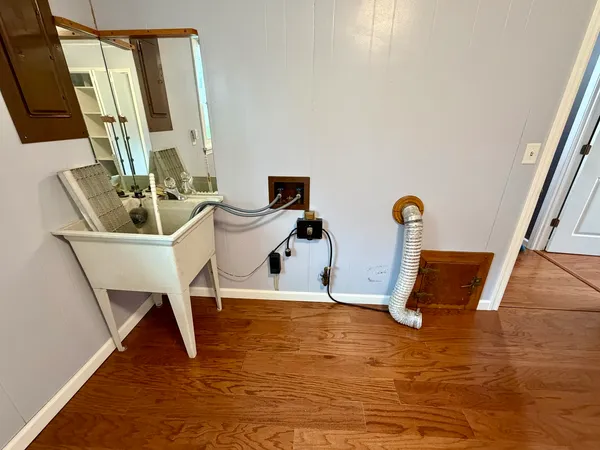 $259,000 | 702 South Grant Street, Clinton, IL 61727