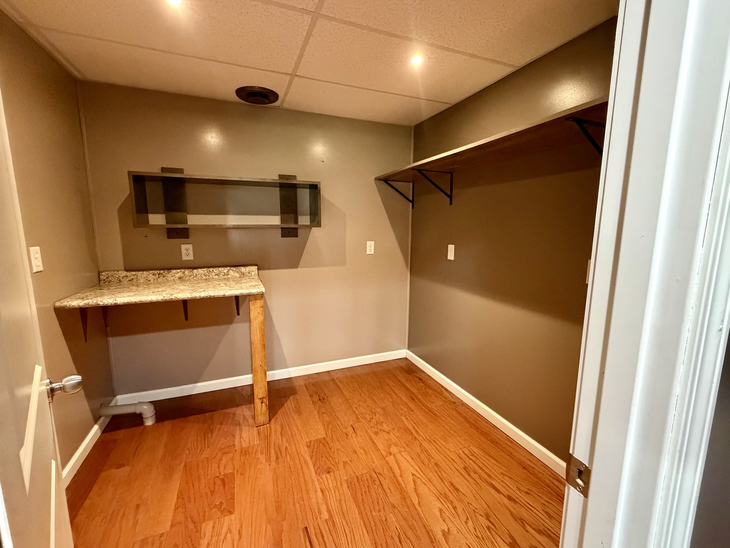 702 South Grant Street Clinton, IL 61727 - Photo 32 of 33