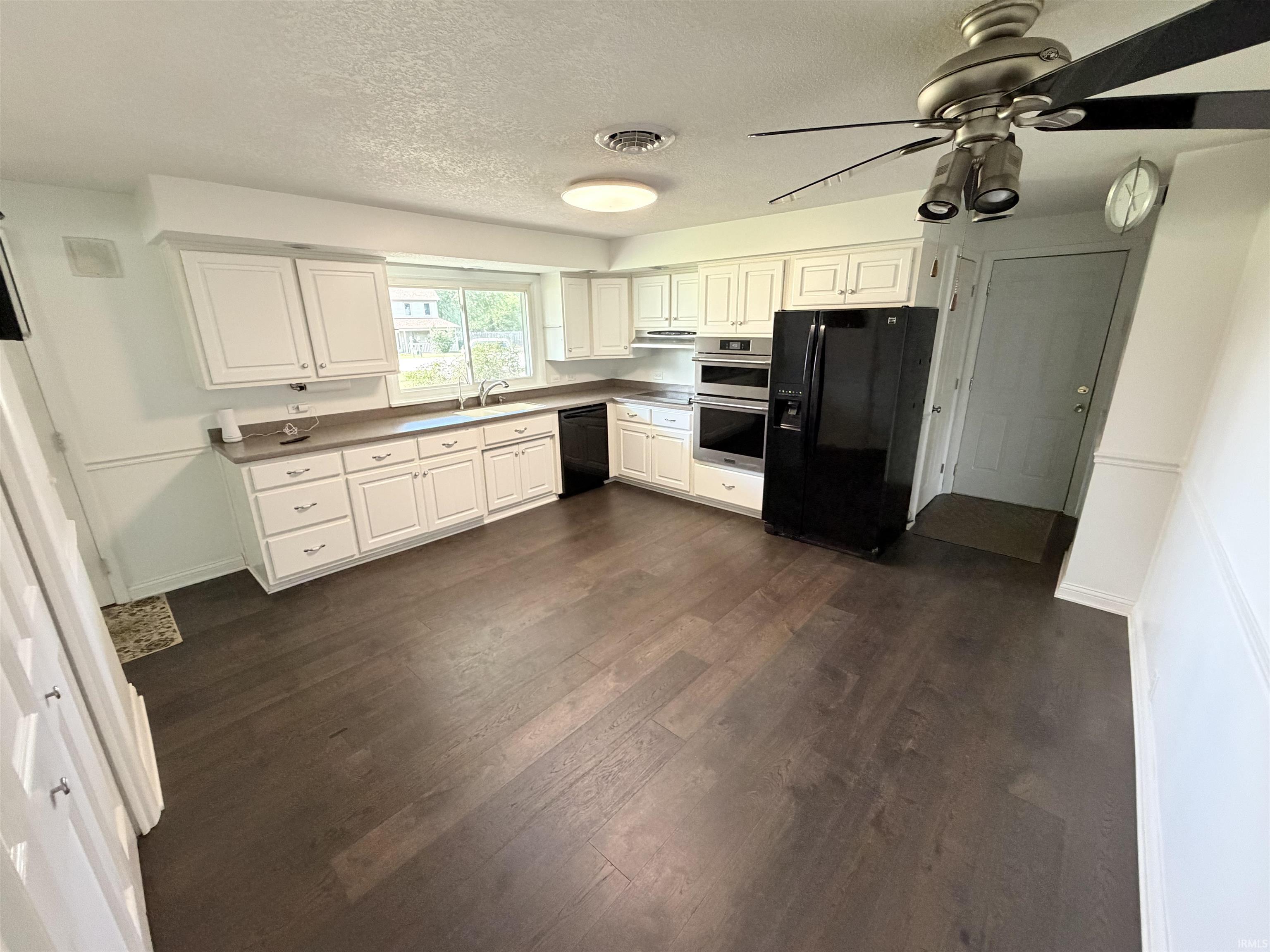 10012 Hosler Road Leo, IN 46765 - Photo 38 of 43