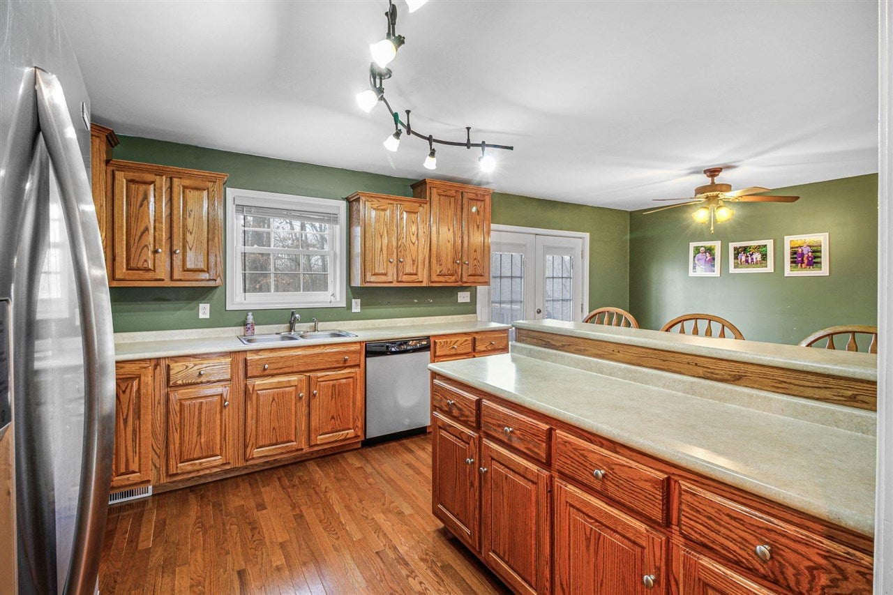 539 Young Road Smiths Grove, KY 42171 - Photo 21 of 40 Gallery Image 21