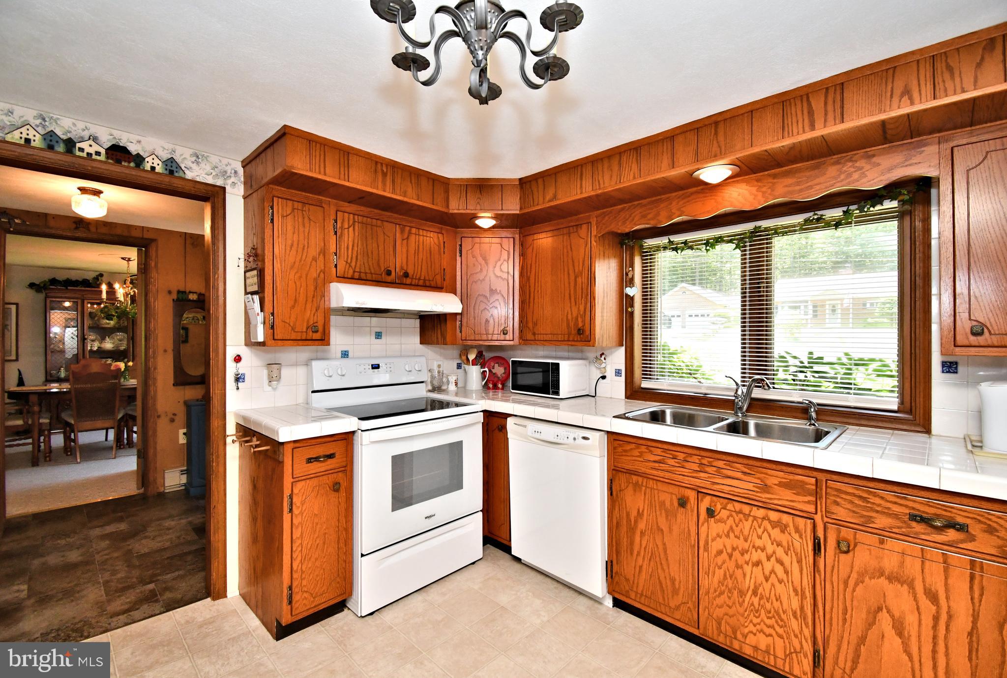 1044 Maple Grove Road Mohnton, PA 19540 - Photo 11 of 49 Gallery Image 11