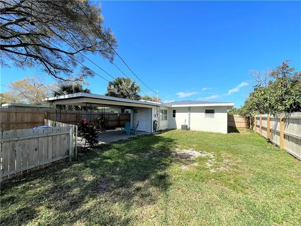 $1,999 | 2334 38th Avenue North, St. Petersburg, FL 33713