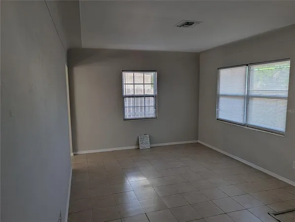 $1,999 | 2334 38th Avenue North, St. Petersburg, FL 33713