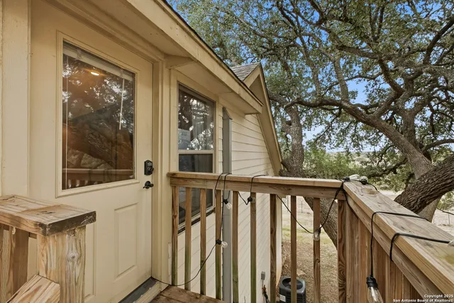 $575,000 | 875 Cypress Pass Road, Spring Branch, TX 78070