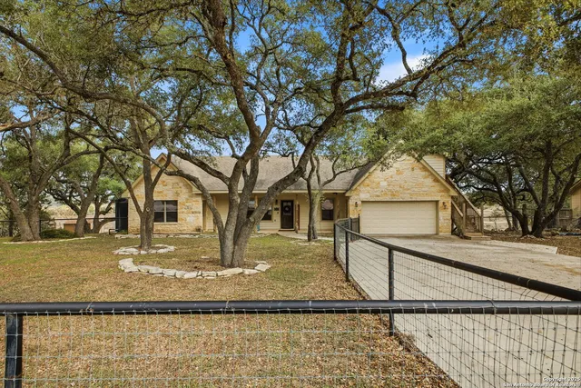 $552,000 | 875 Cypress Pass Road, Spring Branch, TX 78070