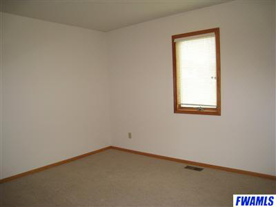 512 Ridge Hill Place Fort Wayne, IN 46804 - Photo 13 of 18