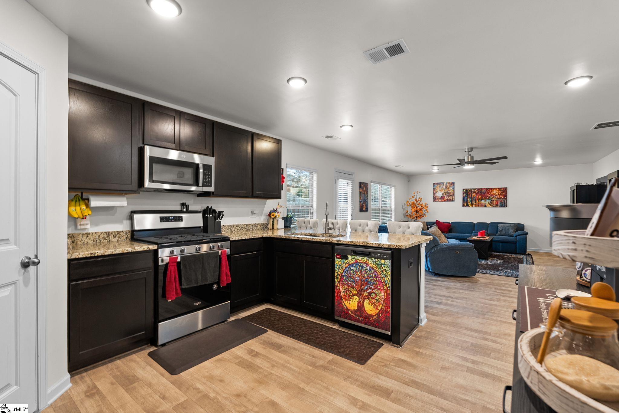 947 Equine Drive Moore, SC 29369 - Photo 16 of 38