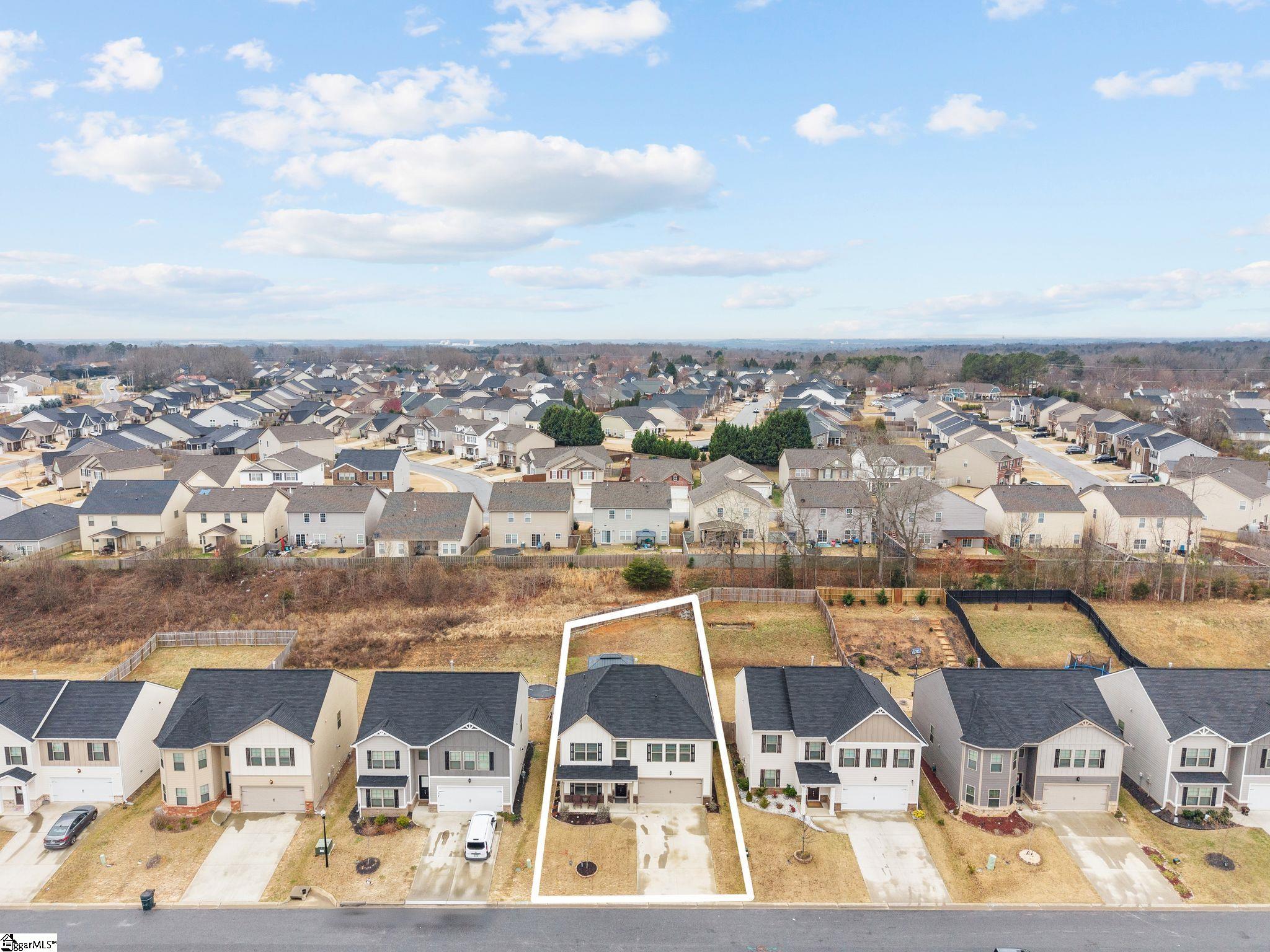 947 Equine Drive Moore, SC 29369 - Photo 3 of 38