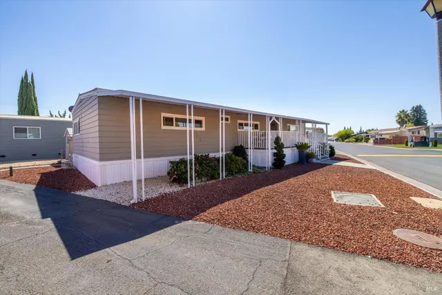 $213,500 | 55 Lemon Tree Circle, Vacaville, CA 95687