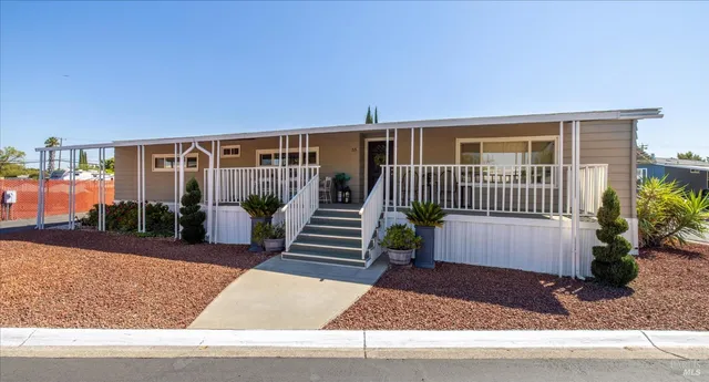 $213,500 | 55 Lemon Tree Circle, Vacaville, CA 95687