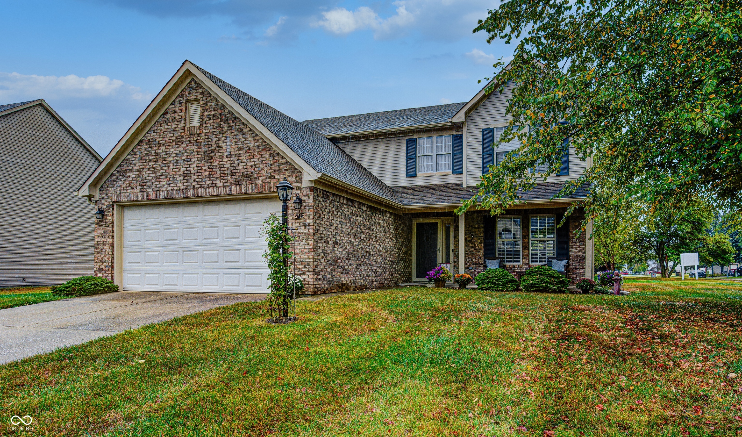 5723 Oakcrest Drive Indianapolis, IN 46237 - Photo 1 of 43 Gallery Image 1