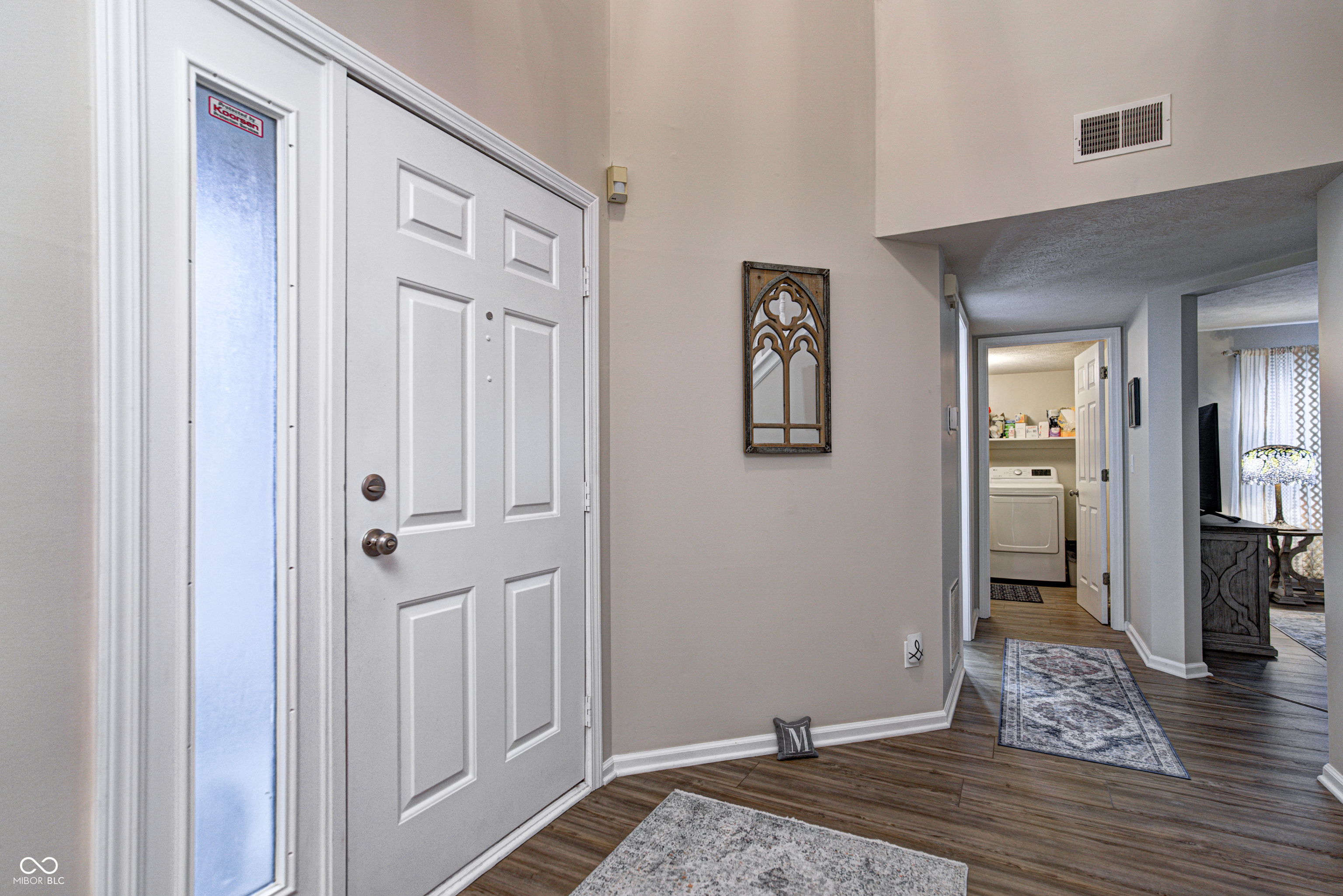 5723 Oakcrest Drive Indianapolis, IN 46237 - Photo 5 of 43 Gallery Image 5