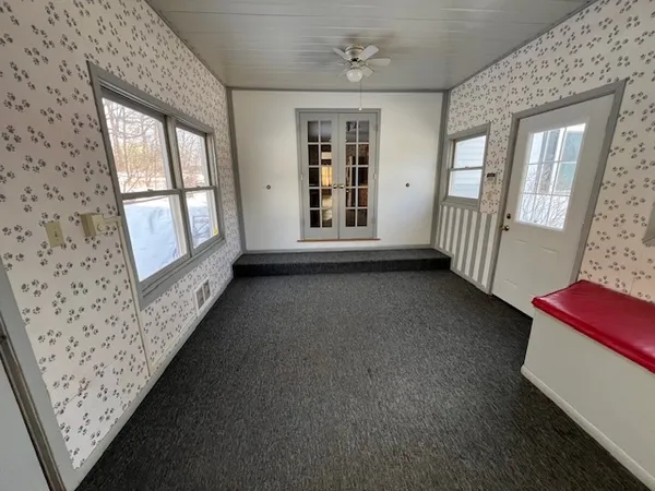 $2,200 | 20604 Collins Road, Marengo, IL 60152