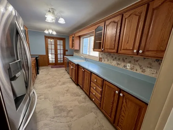 $2,200 | 20604 Collins Road, Marengo, IL 60152