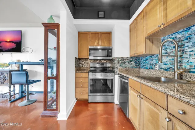 $149,900 | 4750 North Central Avenue, Unit A1, Phoenix, AZ 85012