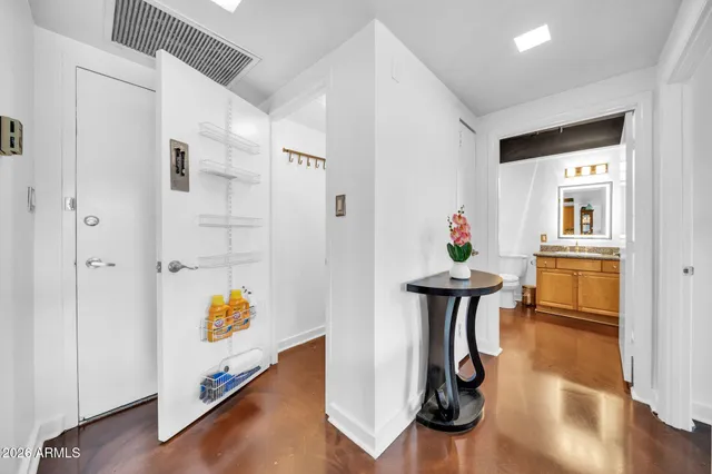 $149,900 | 4750 North Central Avenue, Unit A1, Phoenix, AZ 85012