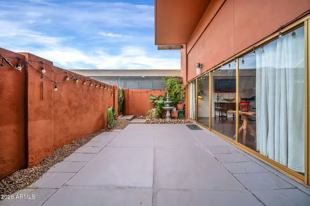 $149,900 | 4750 North Central Avenue, Unit A1, Phoenix, AZ 85012