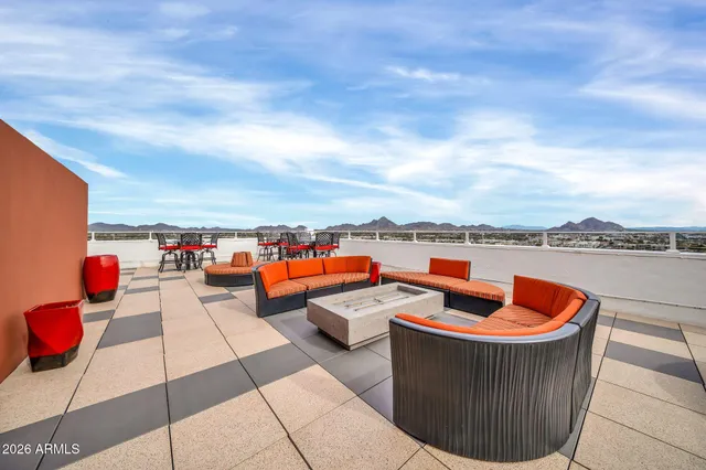 $149,900 | 4750 North Central Avenue, Unit A1, Phoenix, AZ 85012