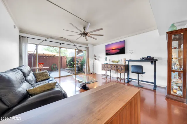 $149,900 | 4750 North Central Avenue, Unit A1, Phoenix, AZ 85012