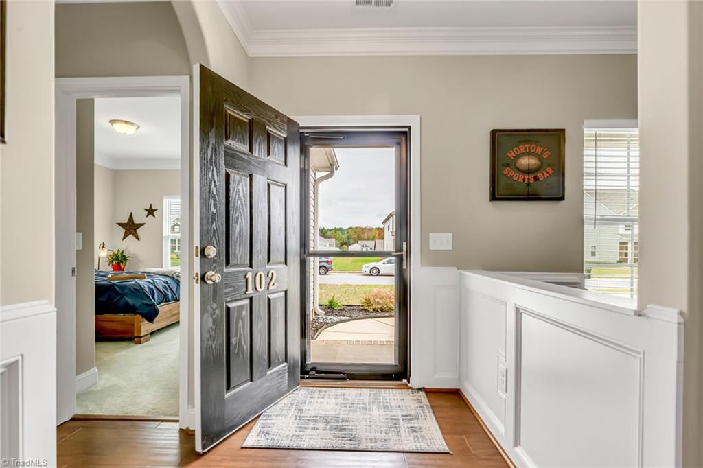 102 Radiant Path Trinity, NC 27370 - Photo 3 of 43 Entryway