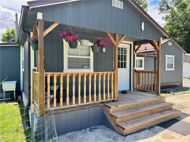 $220,000 | 609 South Washington Street, Weir, KS 66781