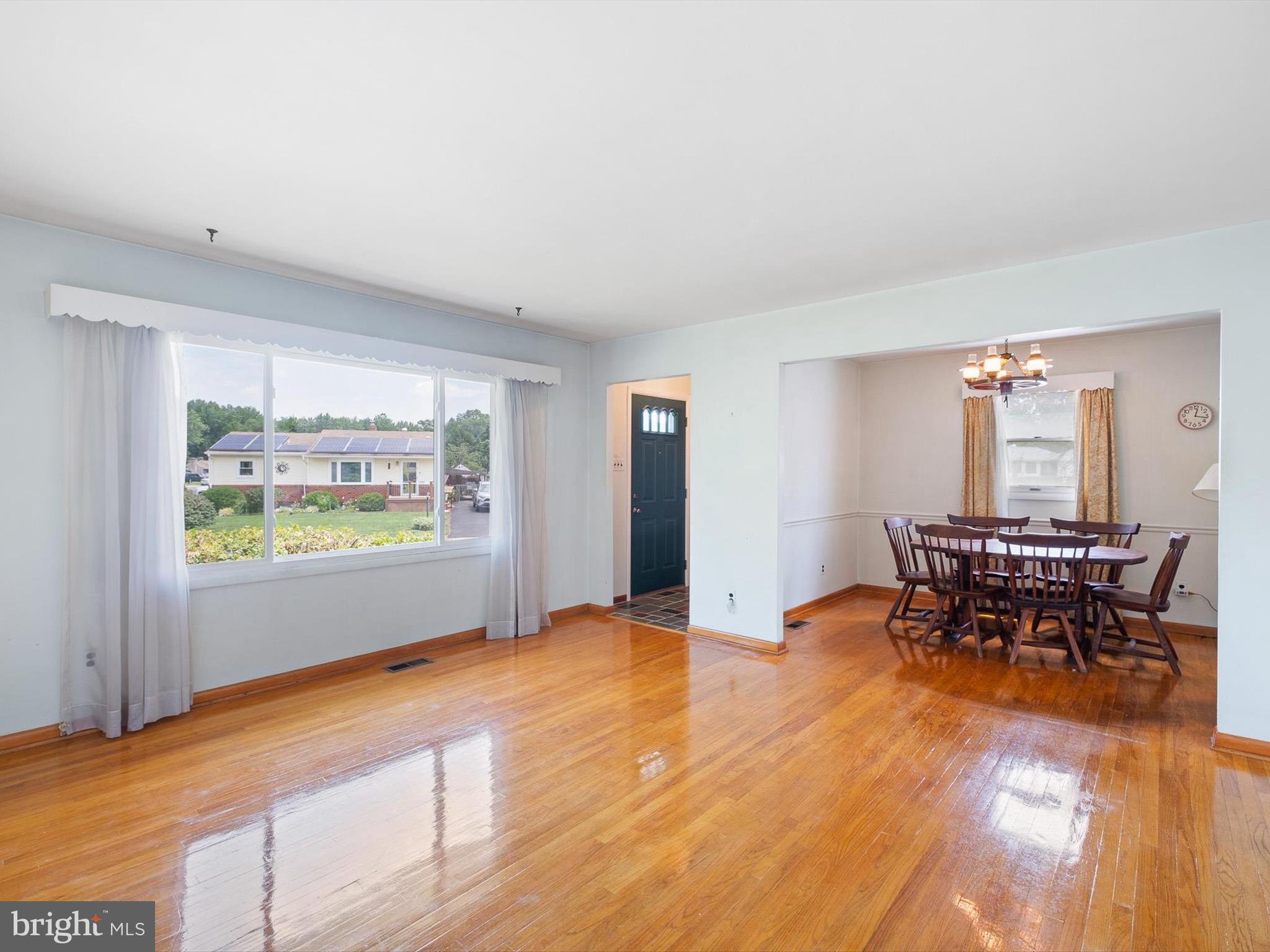 32 Cornwall Road New Castle, DE 19720 - Photo 2 of 20 Gallery Image 2