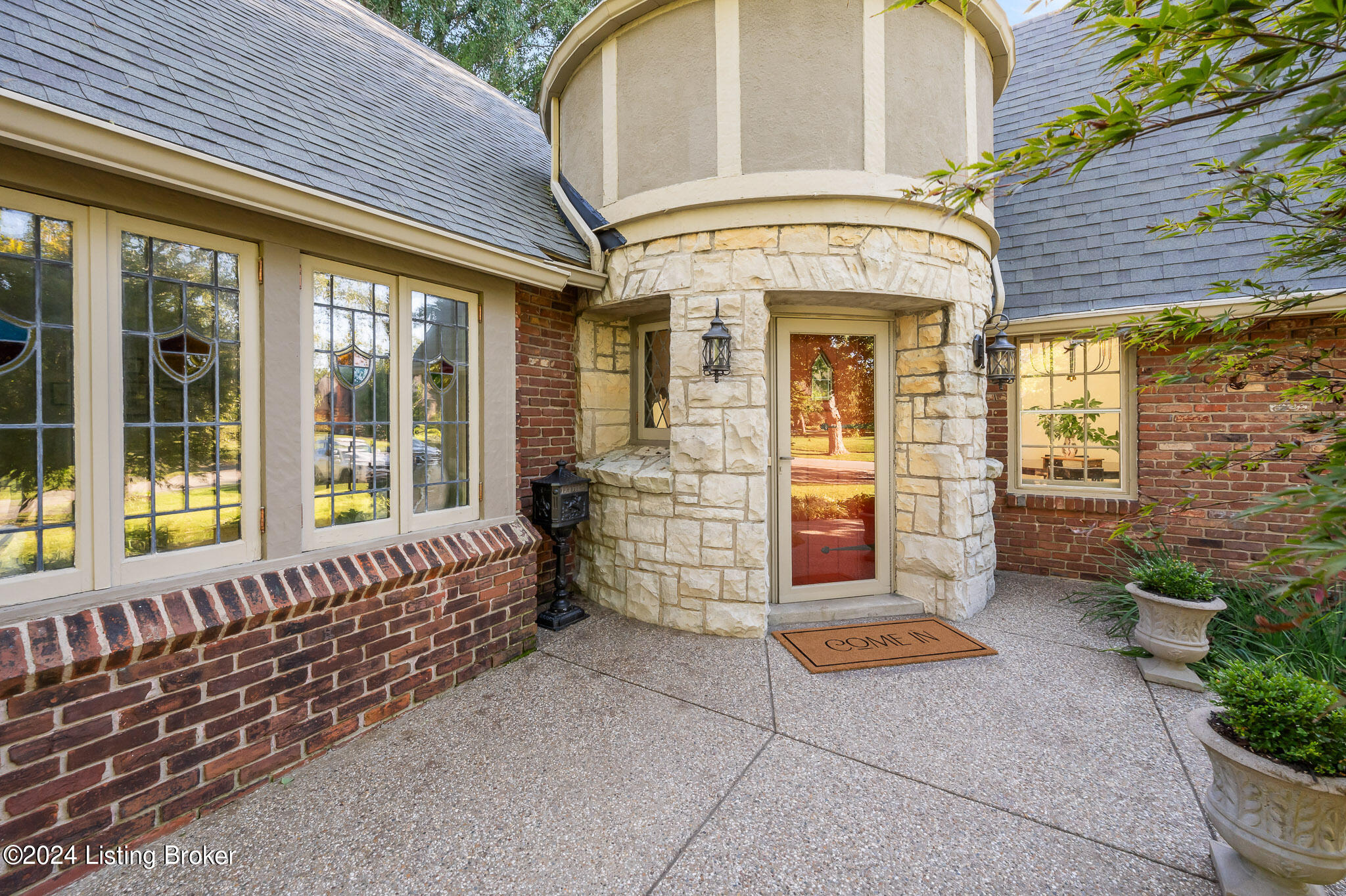 2890 Riedling Drive Louisville, KY 40206 - Photo 40 of 40 2890 Riedling Dr-4