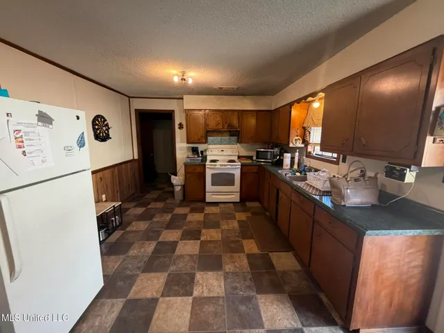 $155,000 | 45 Hemlock Drive, Potts Camp, MS 38659