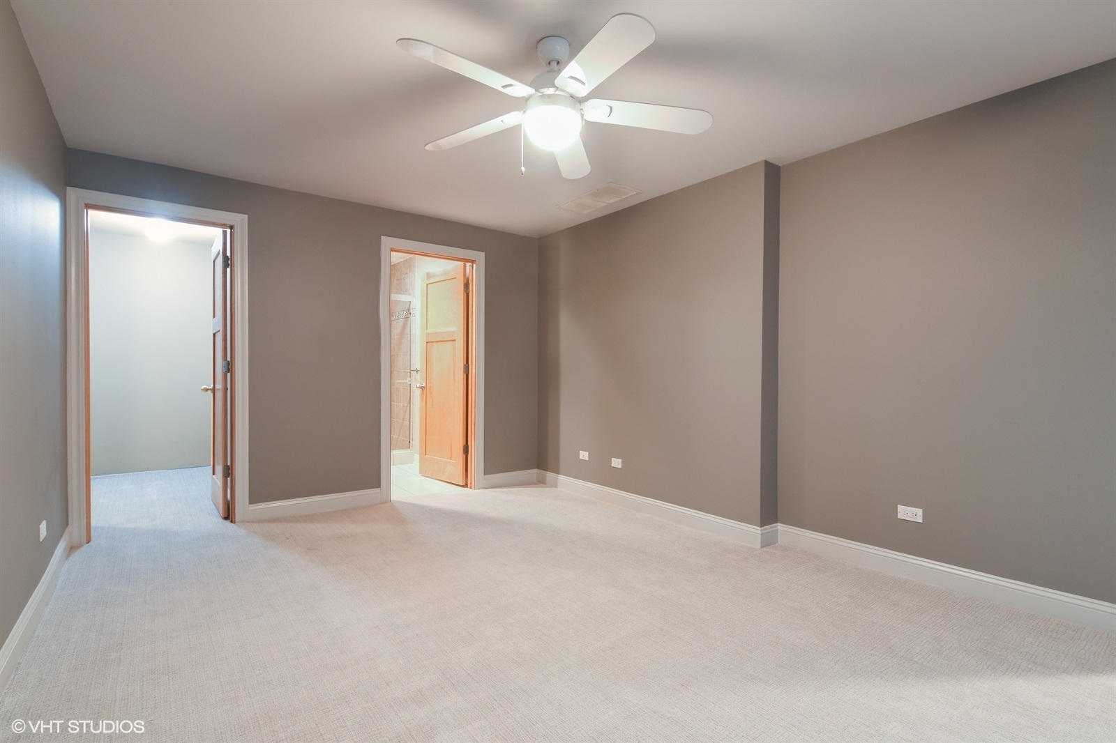 2152 North Racine Avenue, Unit 2 Chicago, IL 60614 - Photo 10 of 16 Gallery Image 10