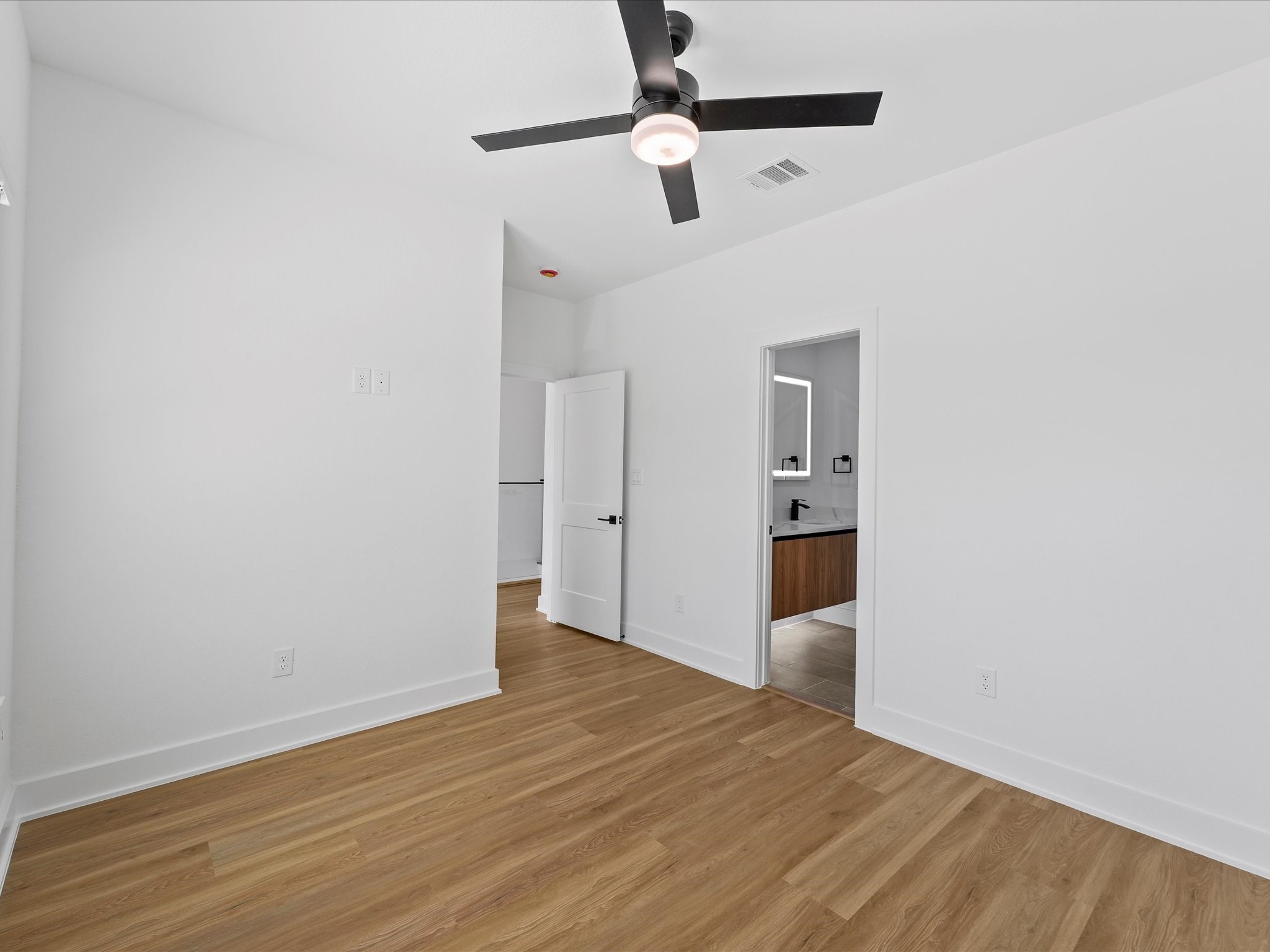 2598 West Tidwell Road Houston, TX 77091 - Photo 23 of 28