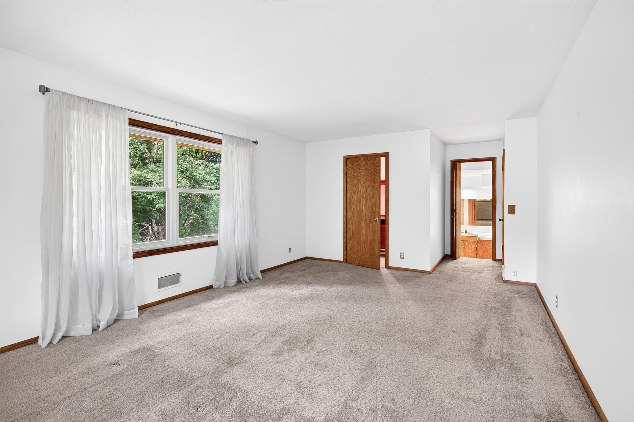 5690 Echo Road Excelsior, MN 55331 - Photo 10 of 19 Gallery Image 10