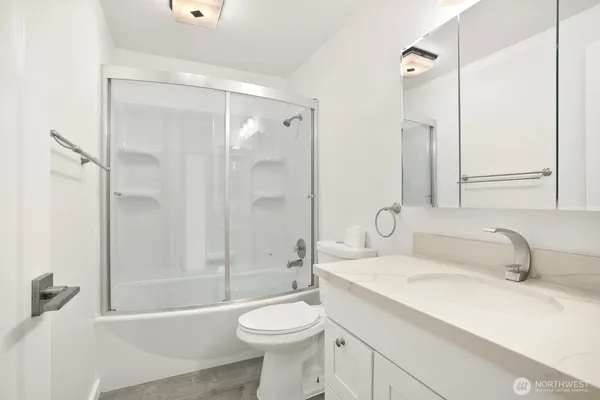 $294,950 | 1227 Southwest 132nd Lane, Unit 731, Burien, WA 98146