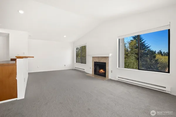 $294,950 | 1227 Southwest 132nd Lane, Unit 731, Burien, WA 98146