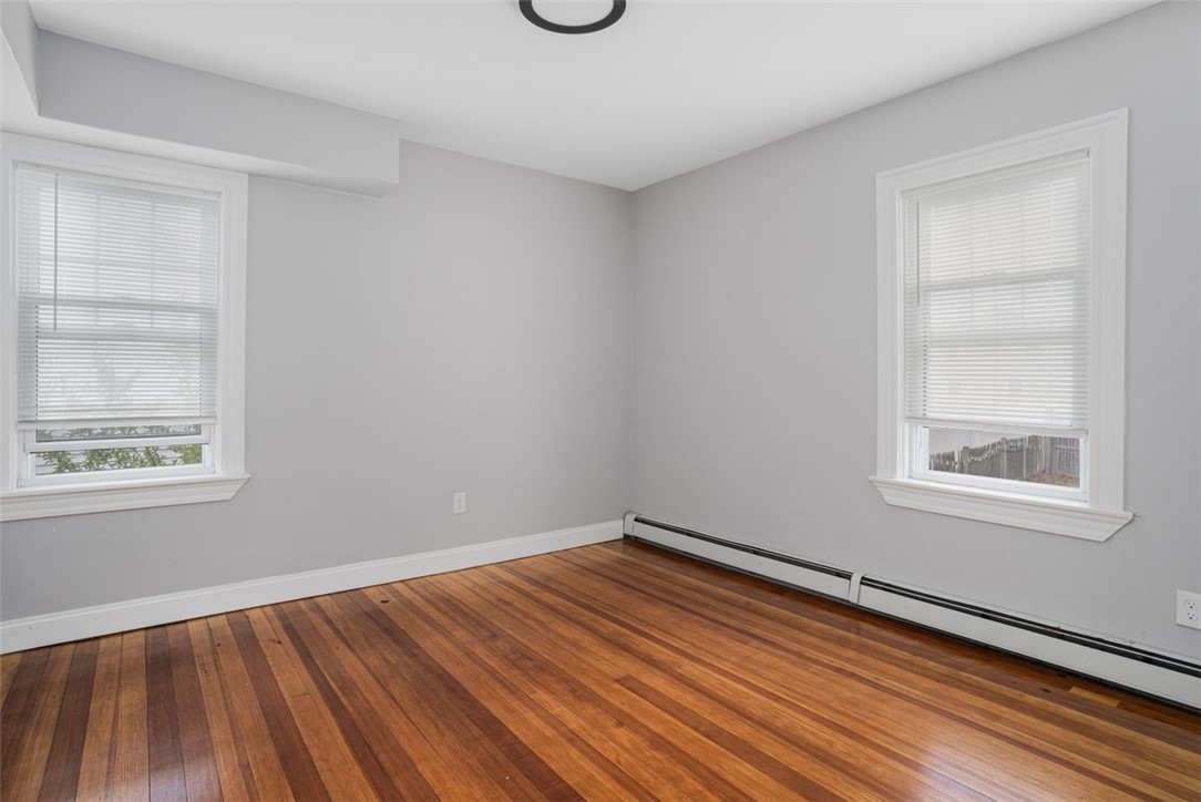 52 Dover Street Pawtucket, RI 02860 - Photo 16 of 31