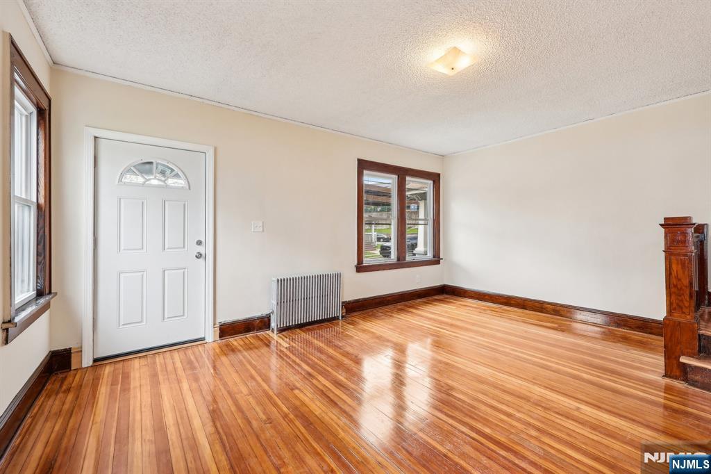 272 Clay Street, Unit 2 Hackensack, NJ 07601 - Photo 2 of 27