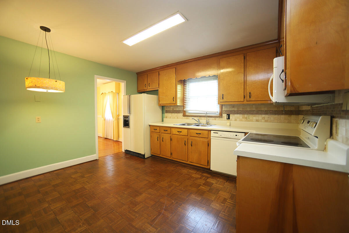 3518 Randolph Road Durham, NC 27705 - Photo 20 of 32 3518 Randolph RdI
