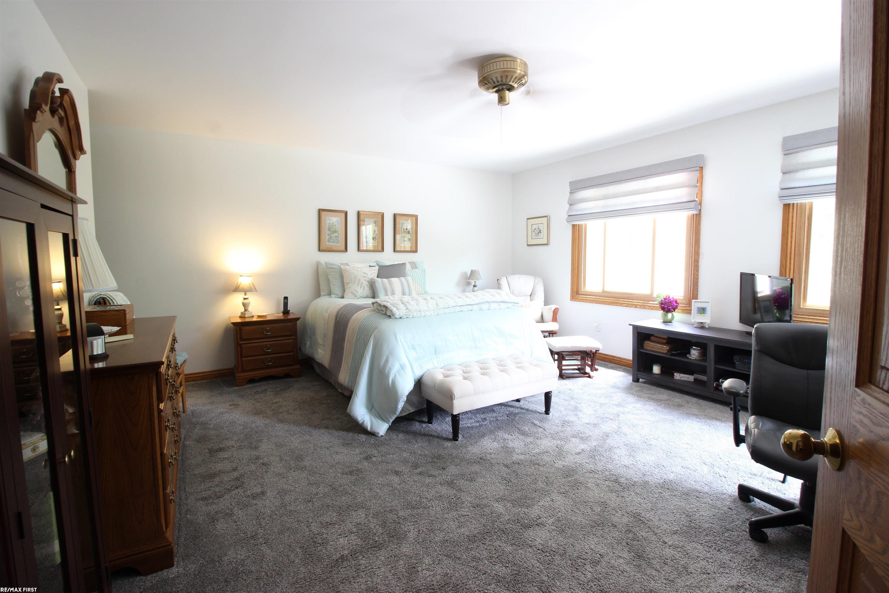 2391 Rochelle Park Drive Rochester, MI 48309 - Photo 19 of 29 50113508-18.JPG
