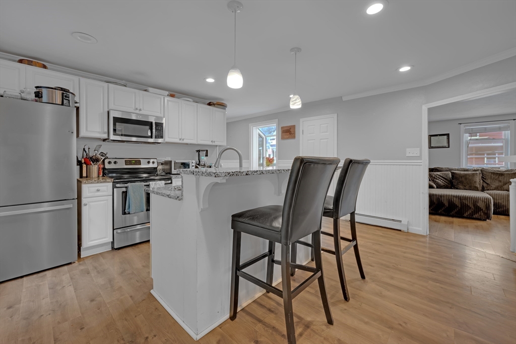 117 Malvern Road Worcester, MA 01610 - Photo 4 of 28