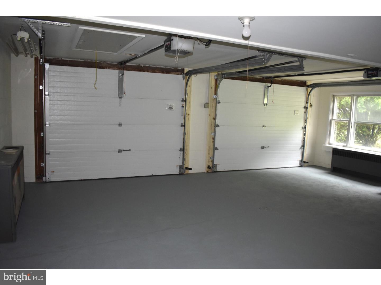 710 Ahrens Road Reading, PA 19606 - Photo 15 of 20 Garage