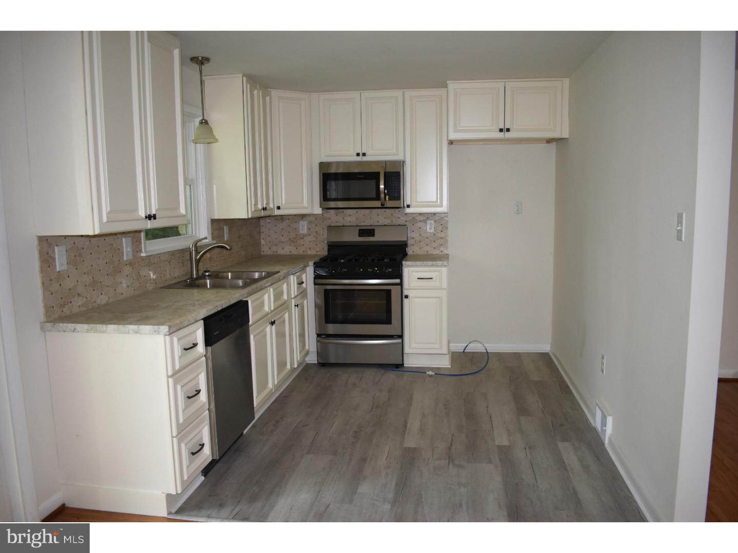 710 Ahrens Road Reading, PA 19606 - Photo 5 of 20 Kitchen
