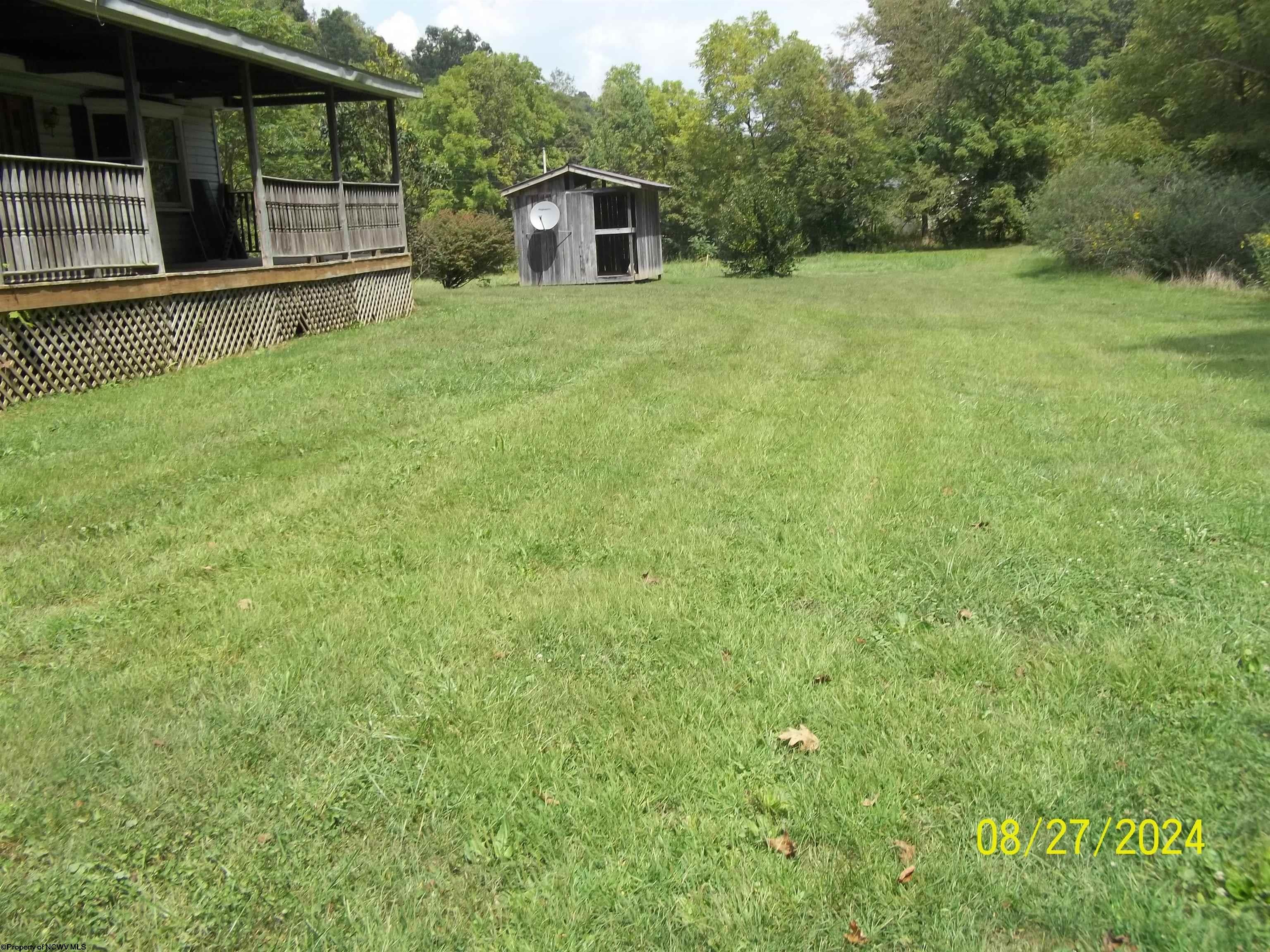 924 Co Rte 3/1 Mannington, WV 26582 - Photo 9 of 9 Gallery Image 9