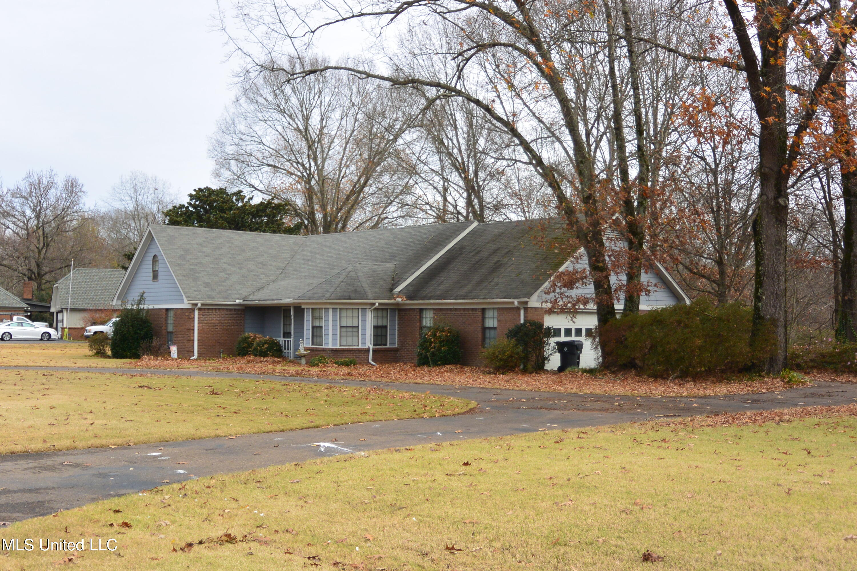 1170 Wooten Road Nesbit, MS 38651 - Photo 3 of 20 FRONT