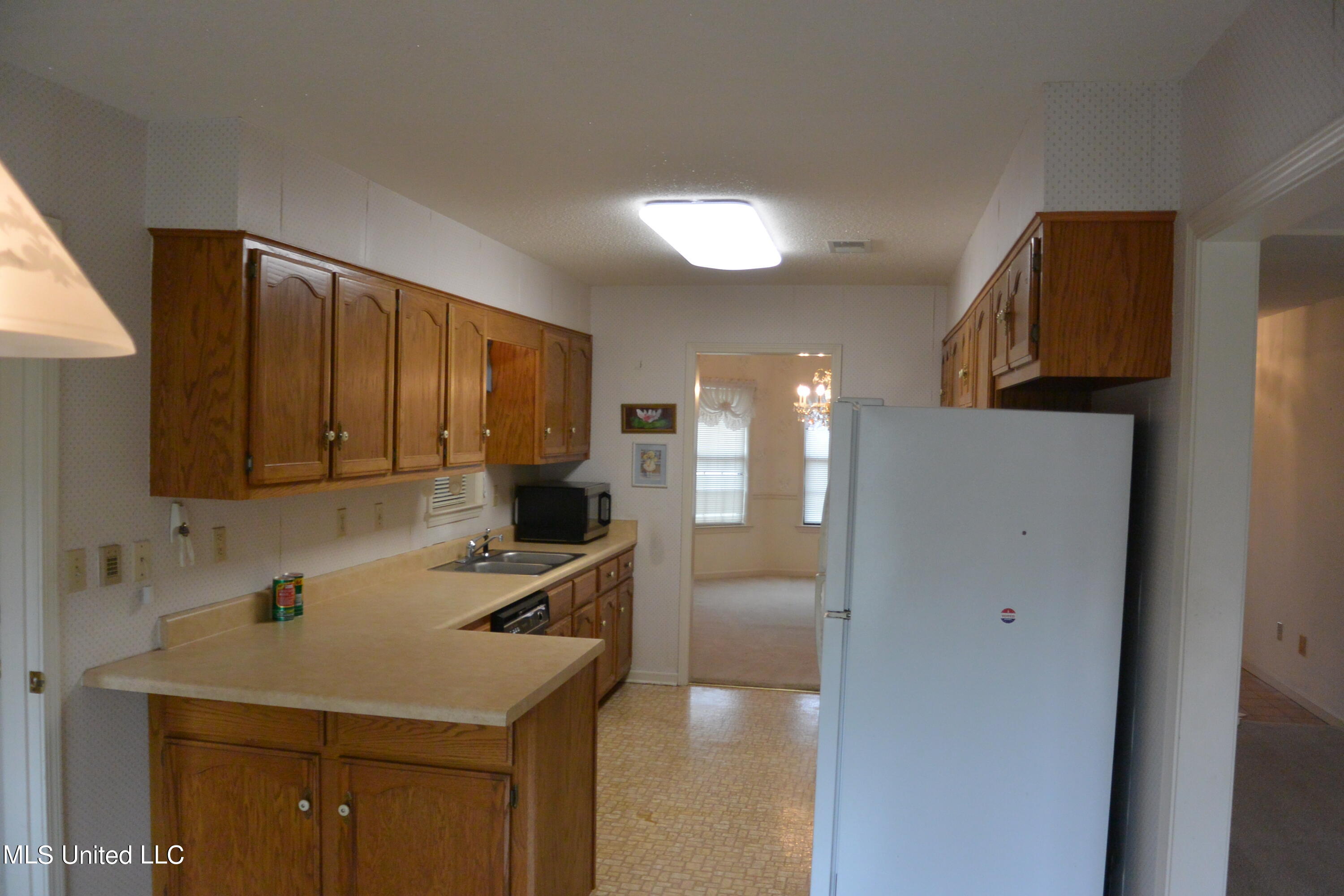 1170 Wooten Road Nesbit, MS 38651 - Photo 7 of 20 KITCHEN