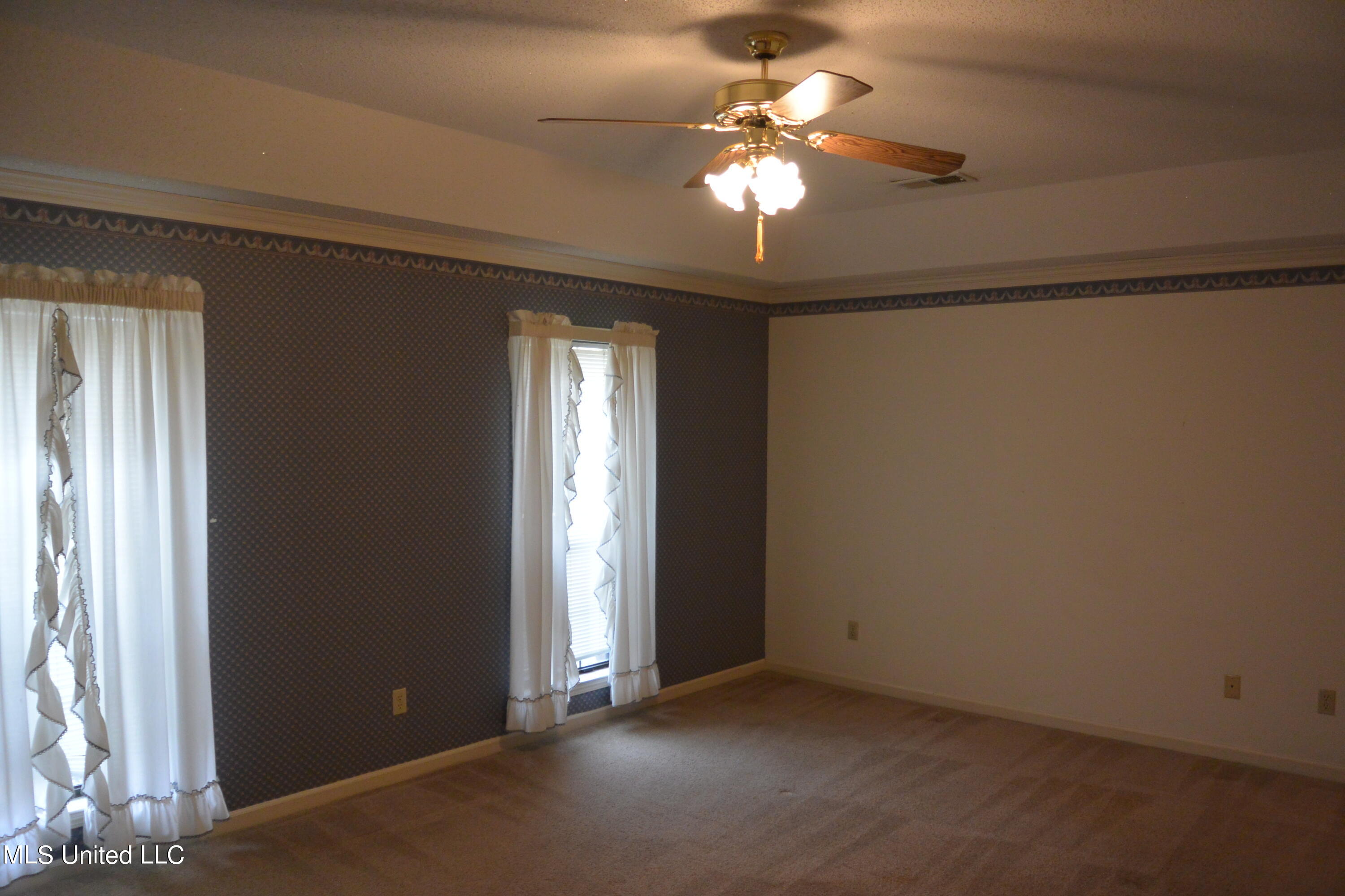 1170 Wooten Road Nesbit, MS 38651 - Photo 10 of 20 GREATROOM