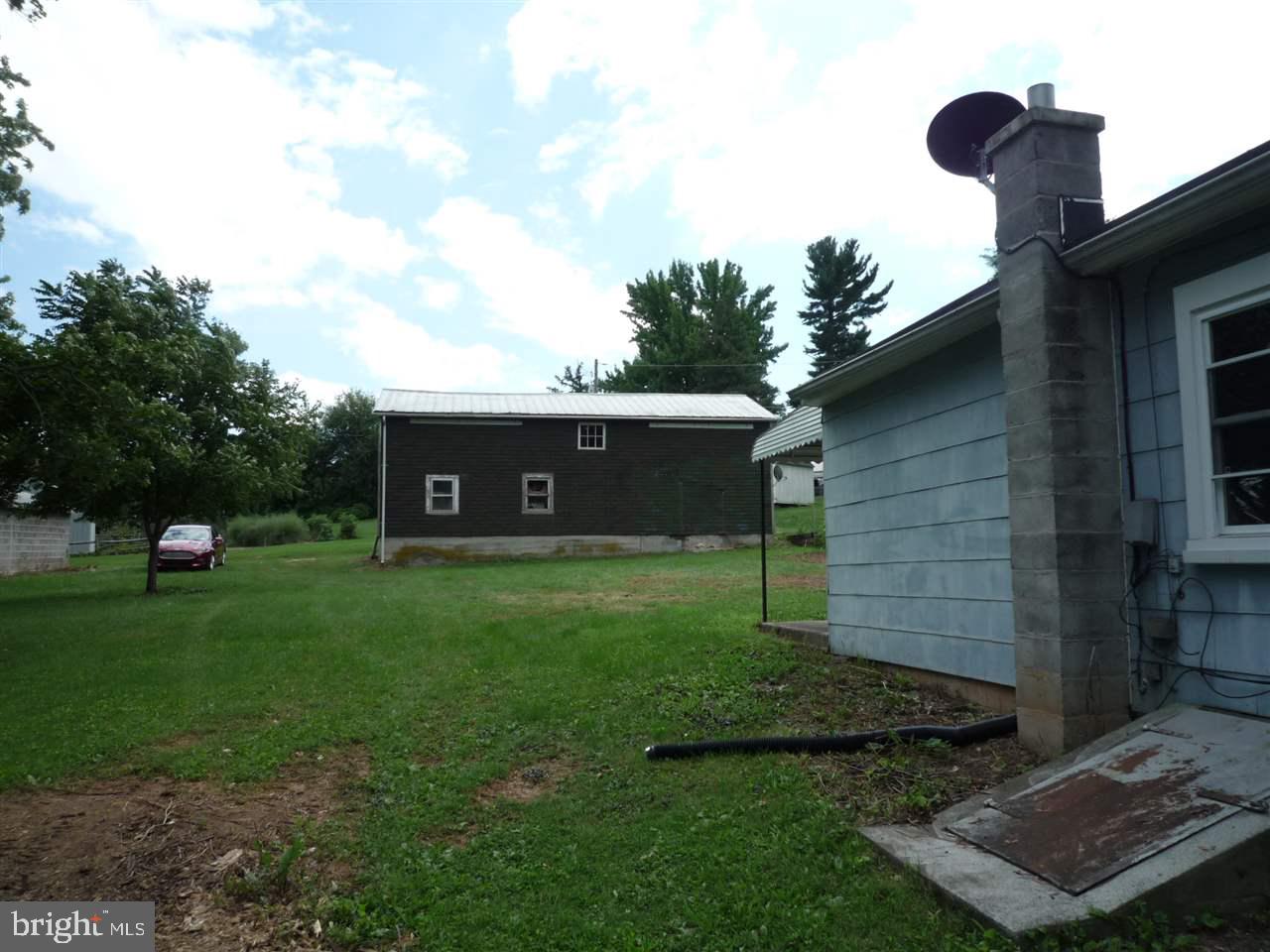 2136 Church Road York, PA 17408 - Photo 11 of 36