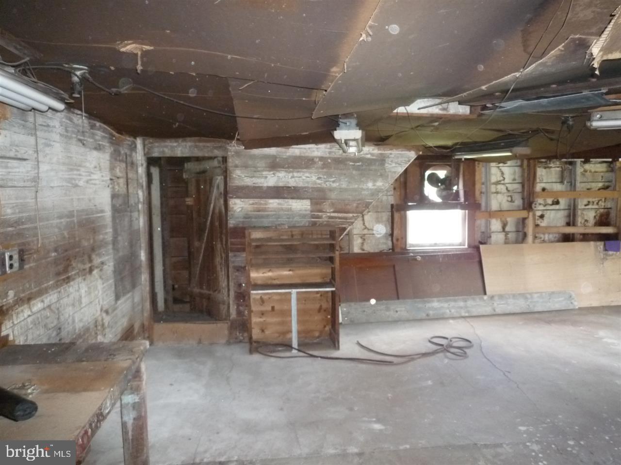 2136 Church Road York, PA 17408 - Photo 13 of 36