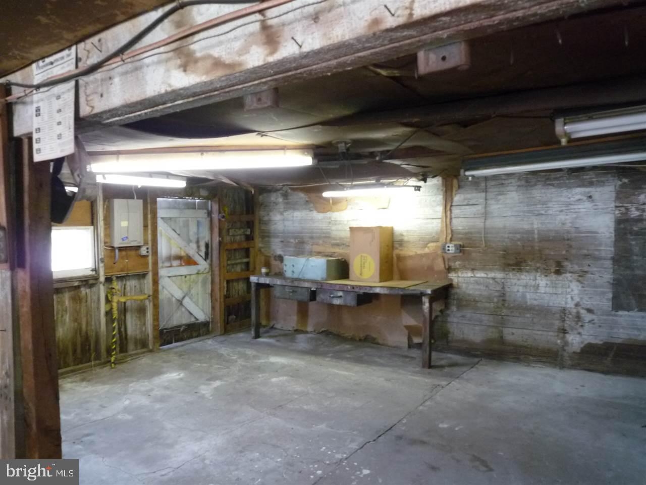 2136 Church Road York, PA 17408 - Photo 19 of 36