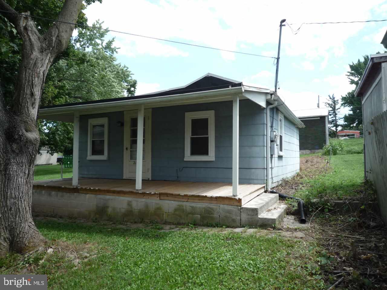 2136 Church Road York, PA 17408 - Photo 3 of 36