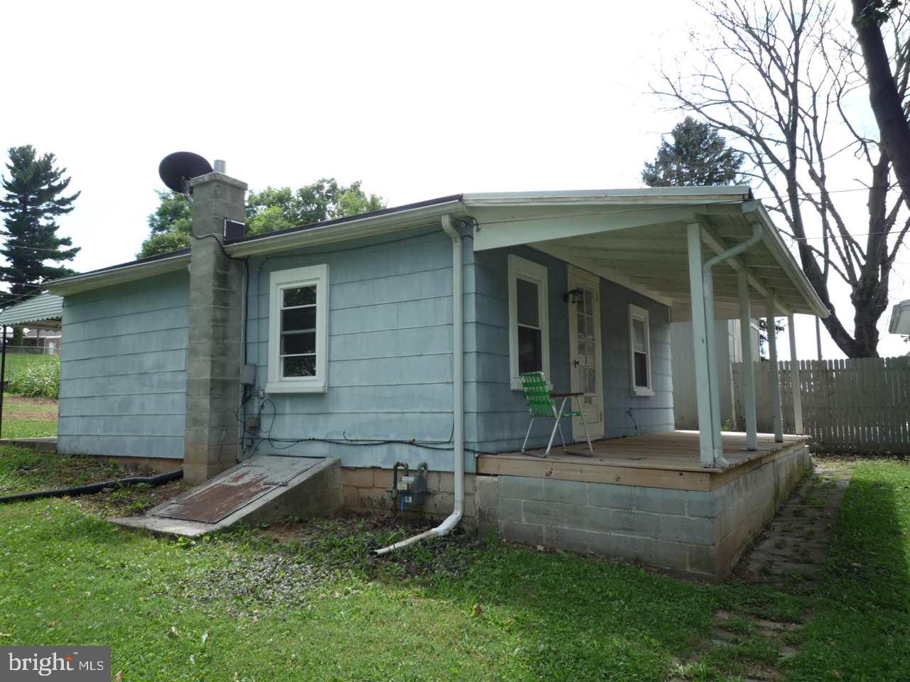 2136 Church Road York, PA 17408 - Photo 4 of 36